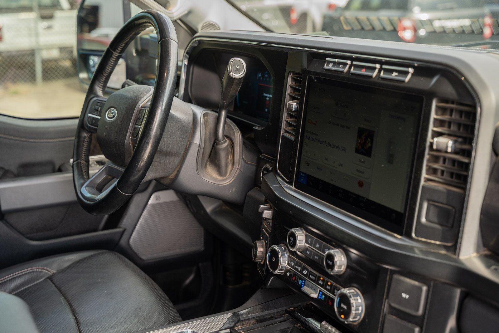 2023 Ford F-350SD Lariat