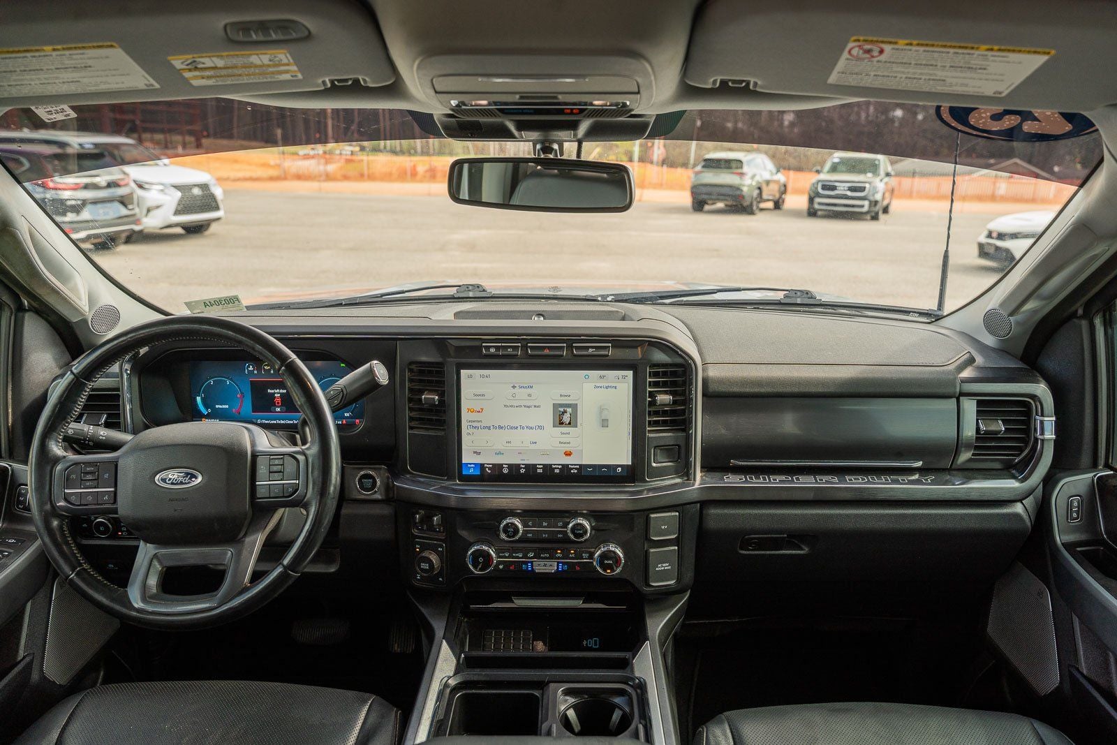 2023 Ford F-350SD Lariat