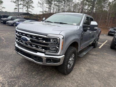 2023 Ford F-350SD Lariat