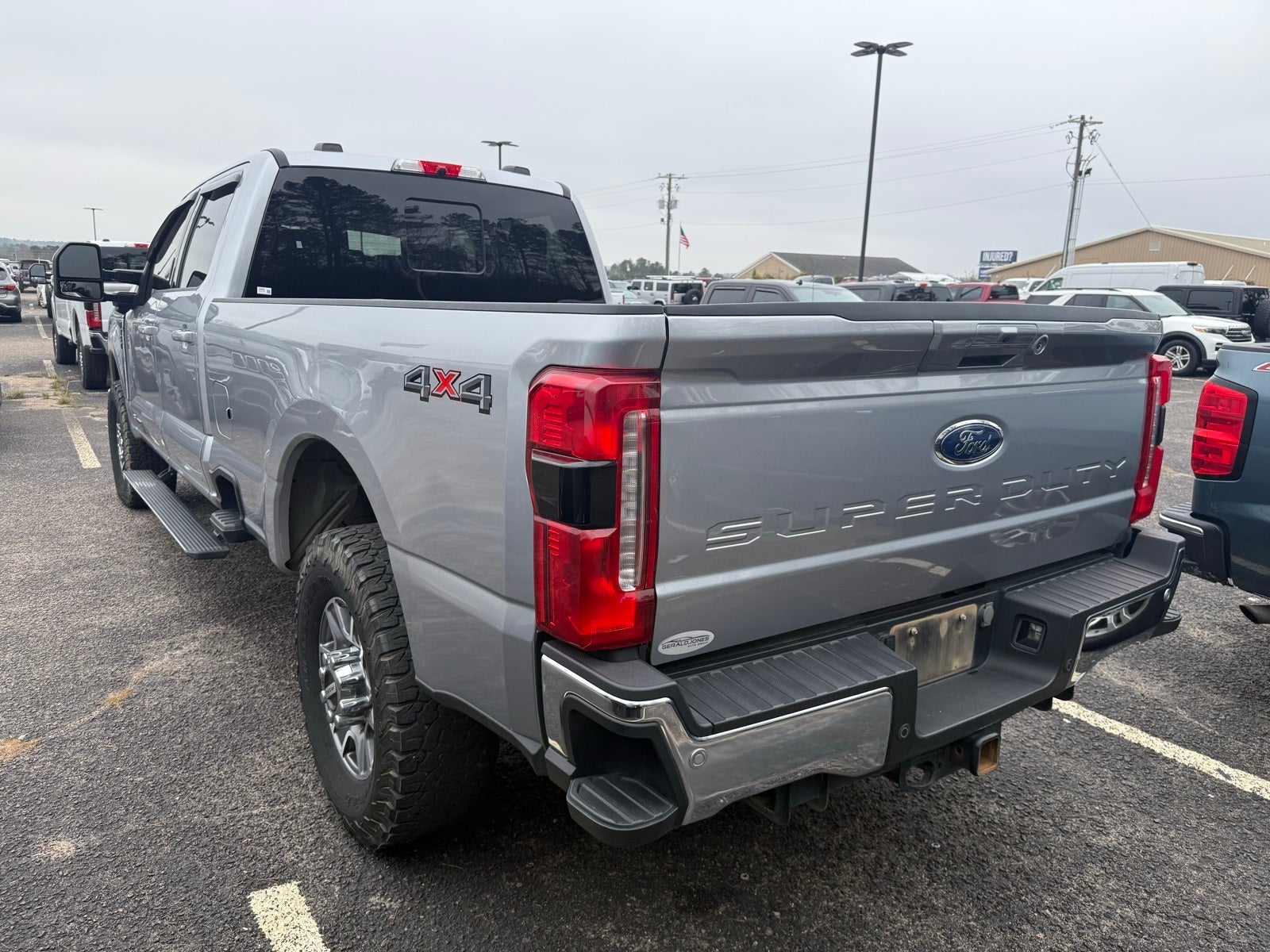 2023 Ford F-350SD Lariat
