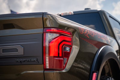 2025 Ford F-150 Raptor 37R