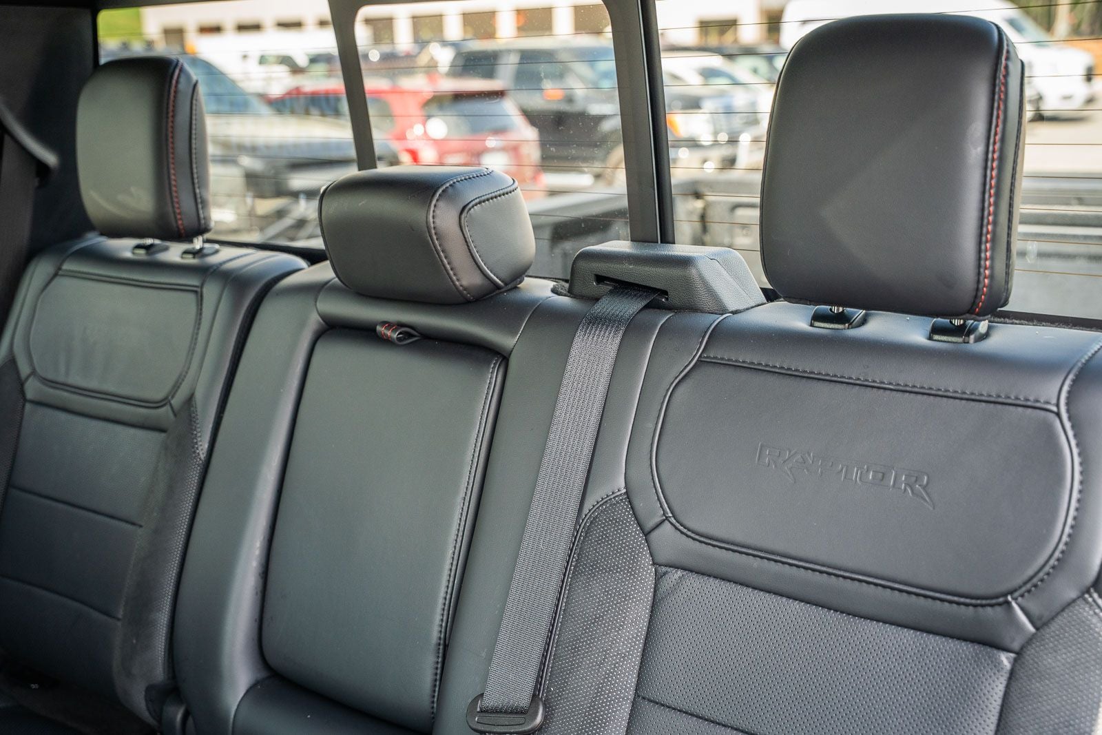 2025 Ford F-150 Raptor 37R