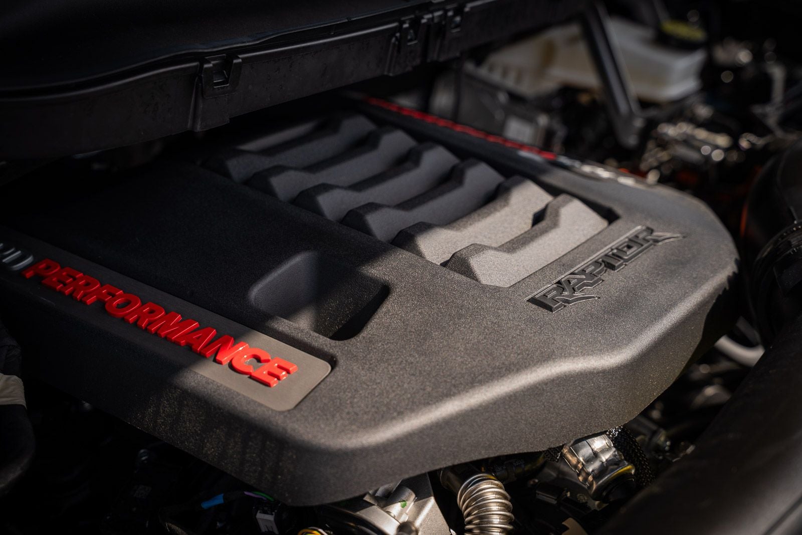 2025 Ford F-150 Raptor 37R