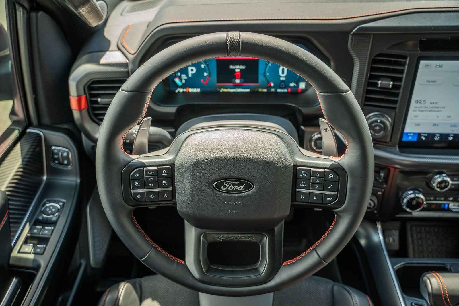 2025 Ford F-150 Raptor 37R