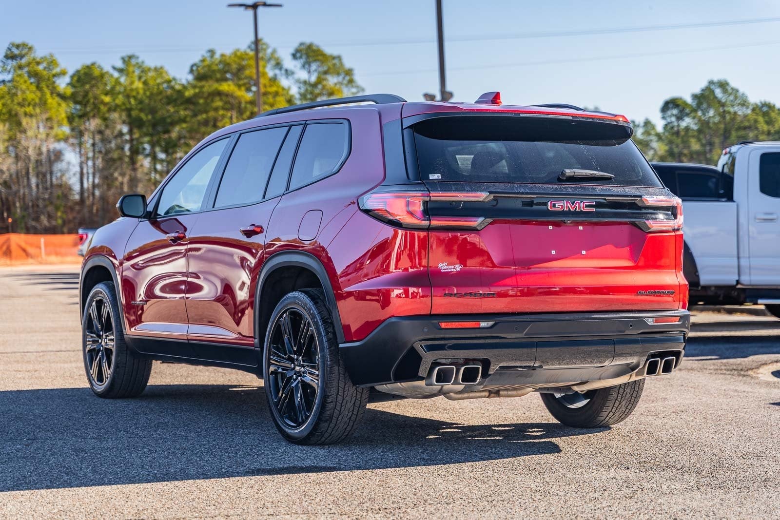 2024 GMC Acadia Elevation