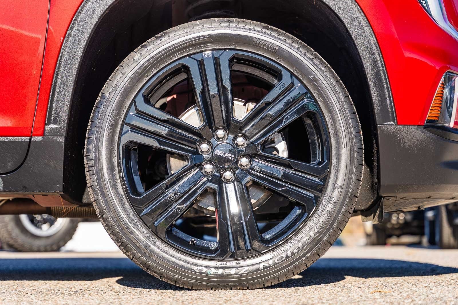 2024 GMC Acadia Elevation