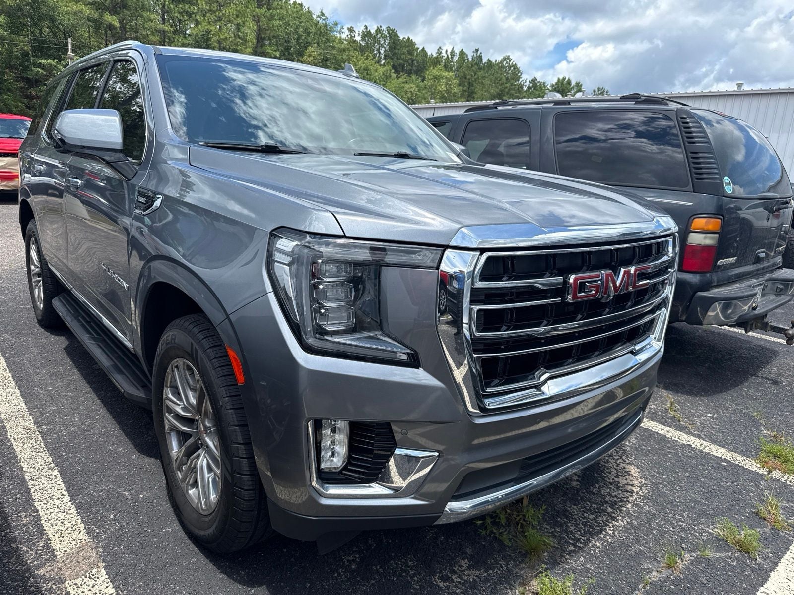 2022 GMC Yukon SLT