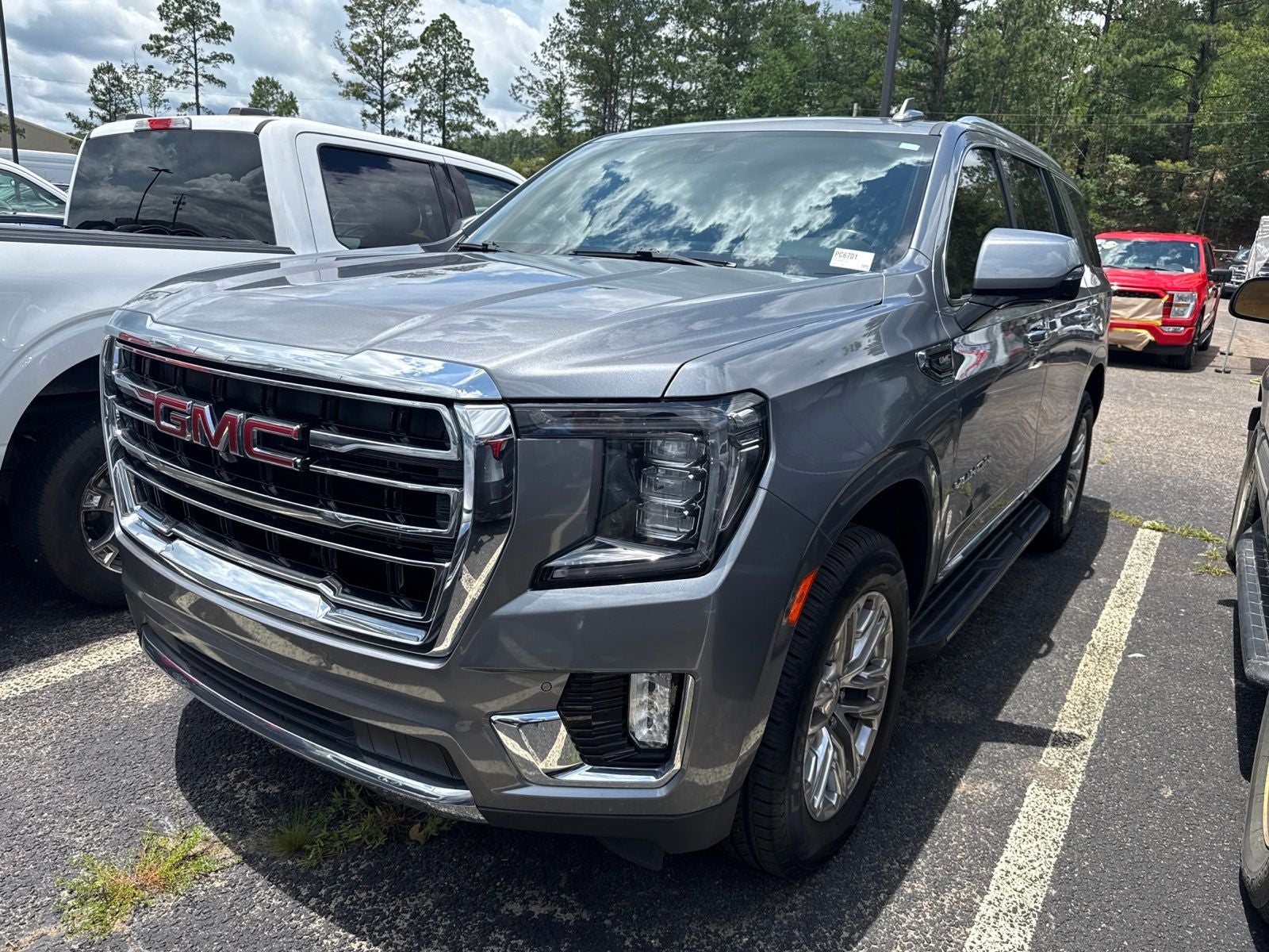 2022 GMC Yukon SLT