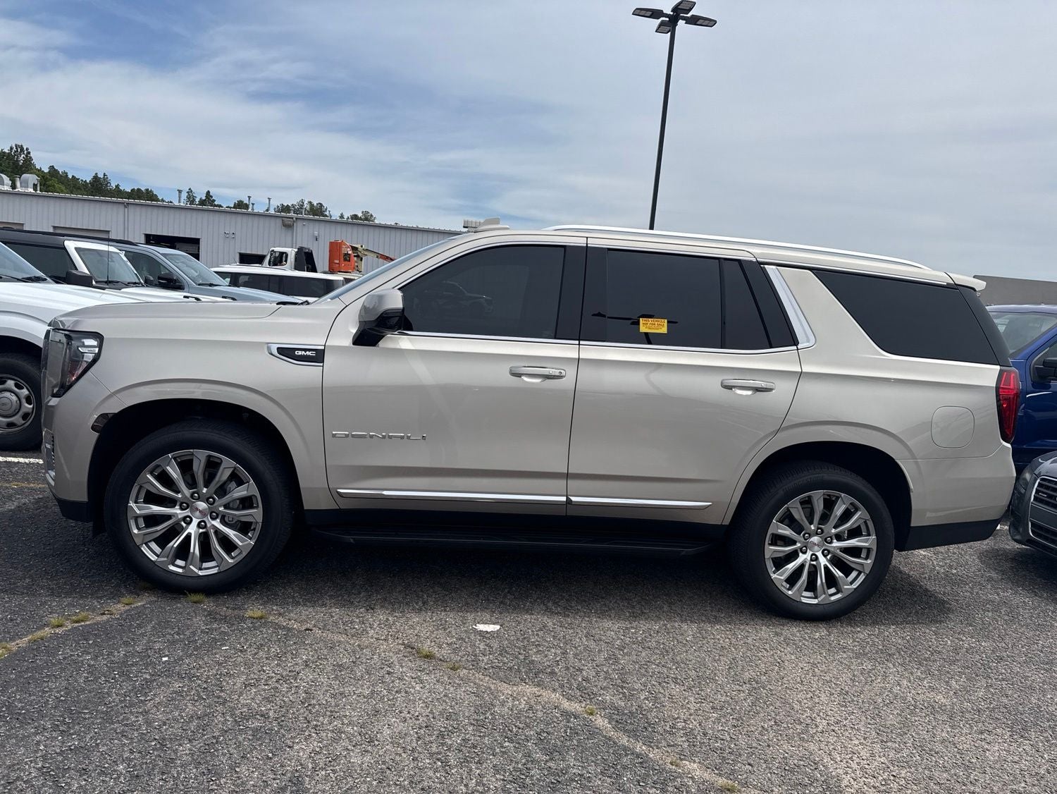 2023 GMC Yukon Denali