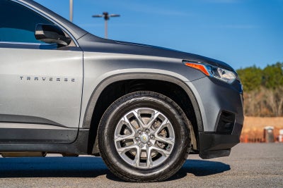 2021 Chevrolet Traverse LS