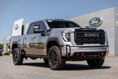 2024 GMC Sierra 2500HD AT4