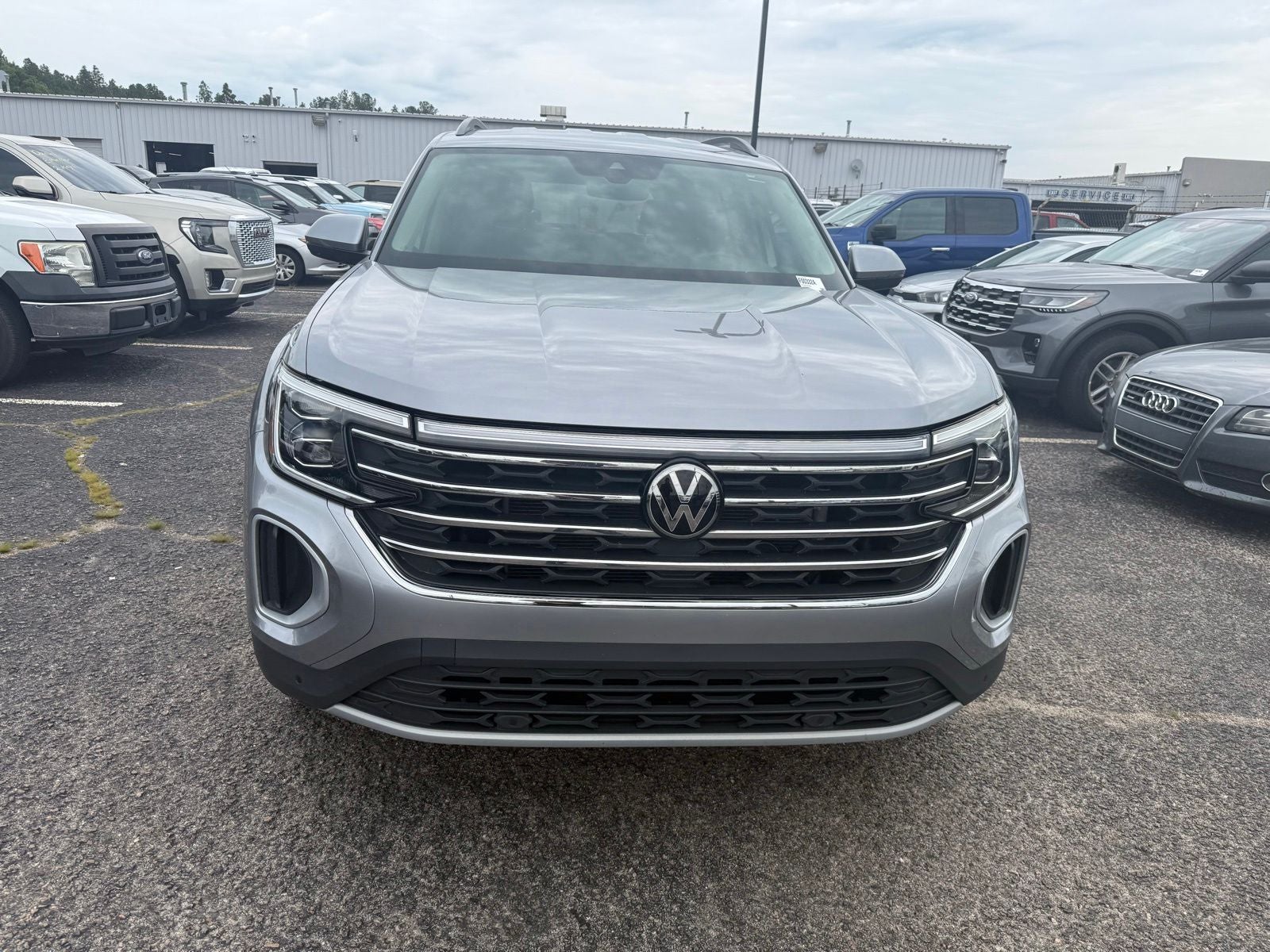 2024 Volkswagen Atlas 2.0T SE w/Technology