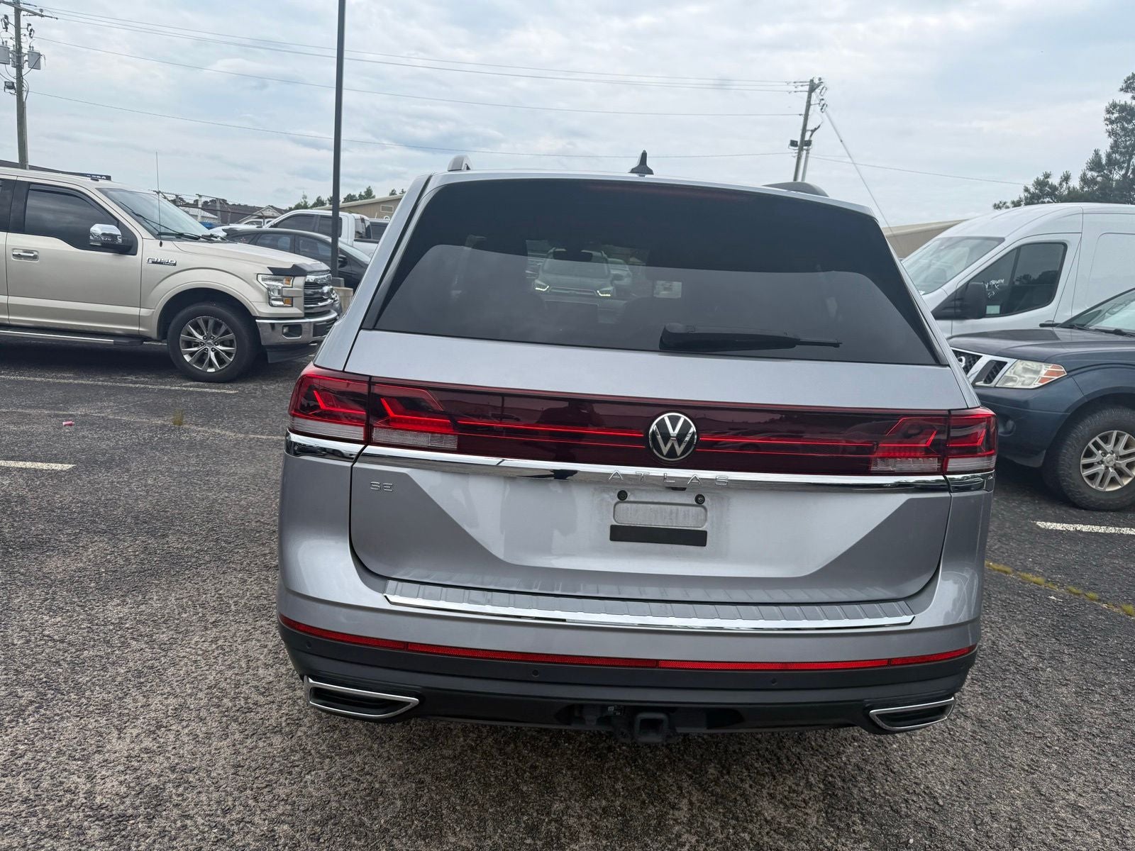 2024 Volkswagen Atlas 2.0T SE w/Technology