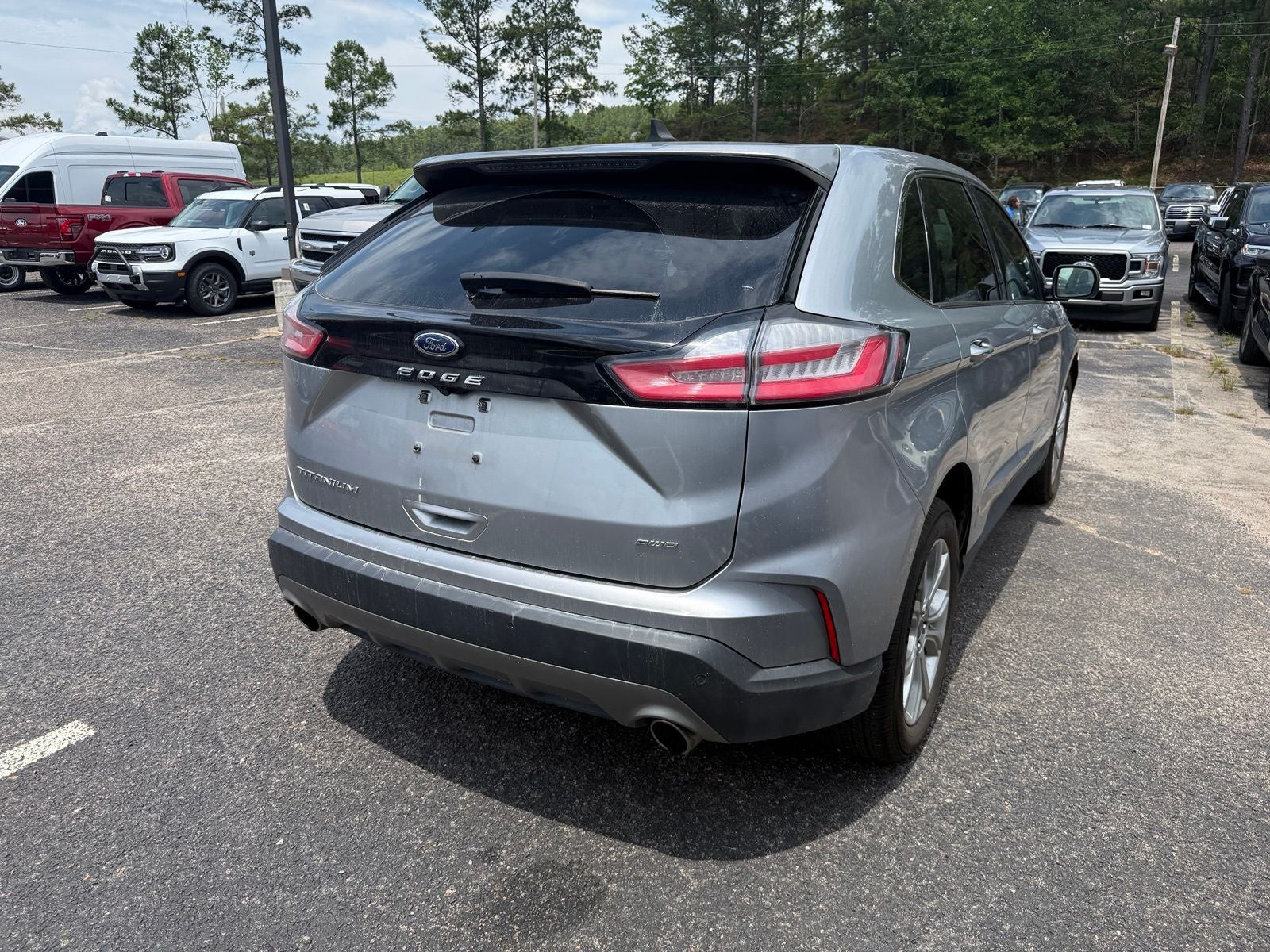 2022 Ford Edge Titanium