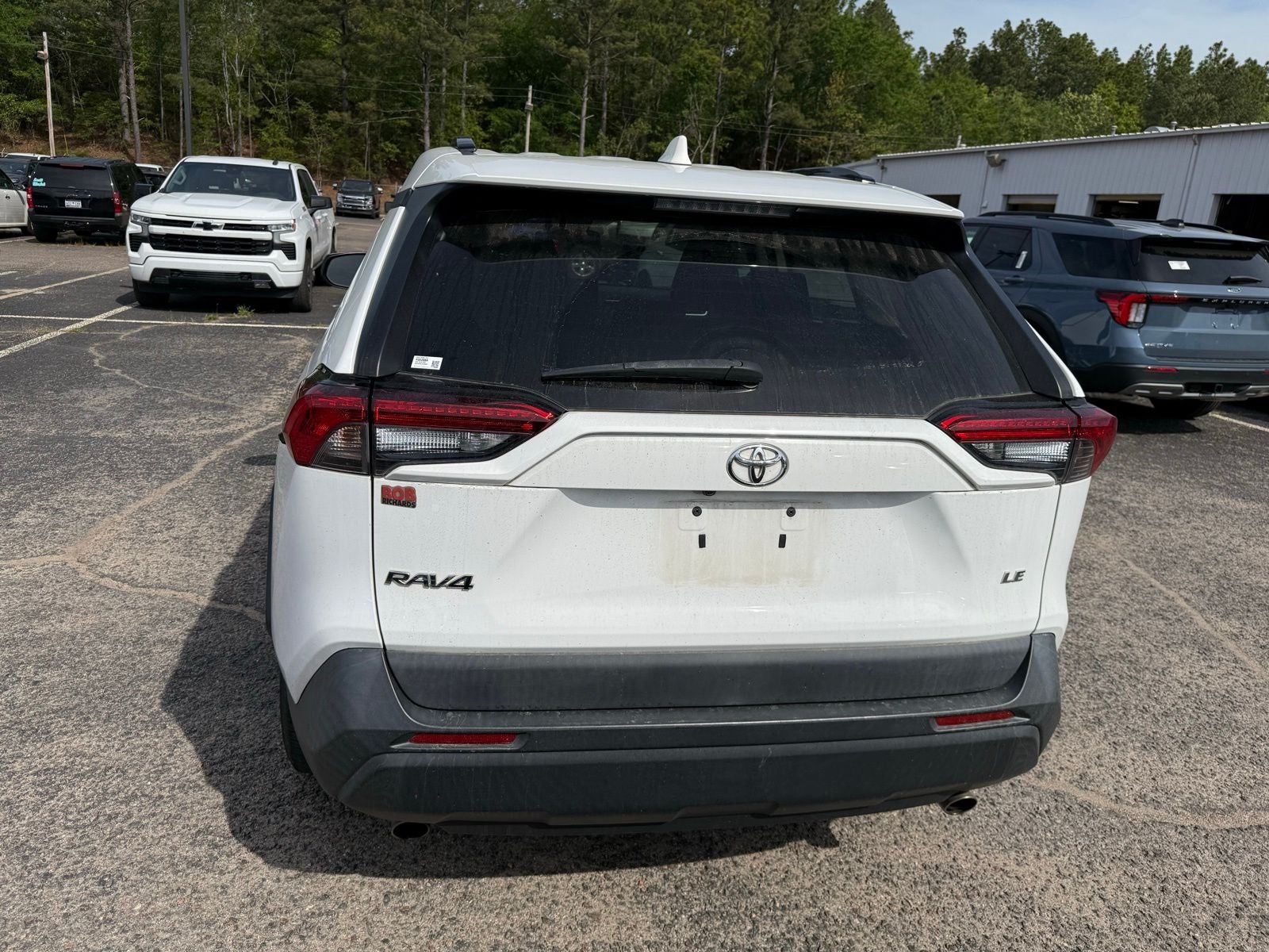 2020 Toyota RAV4 LE