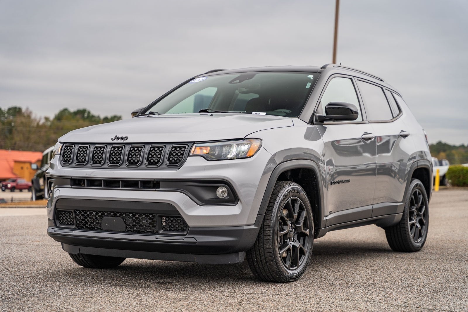2023 Jeep Compass Altitude