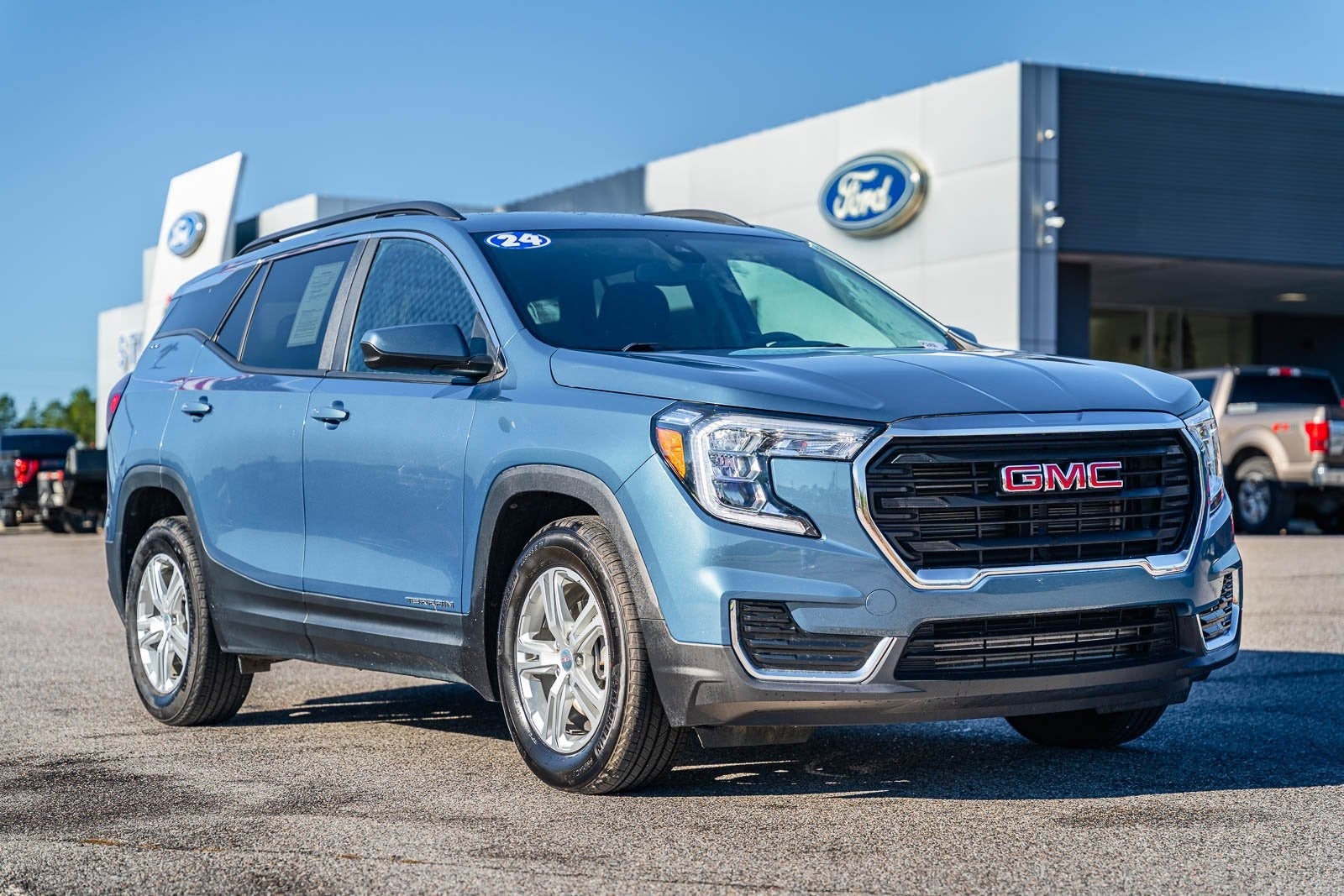 2024 GMC Terrain SLE