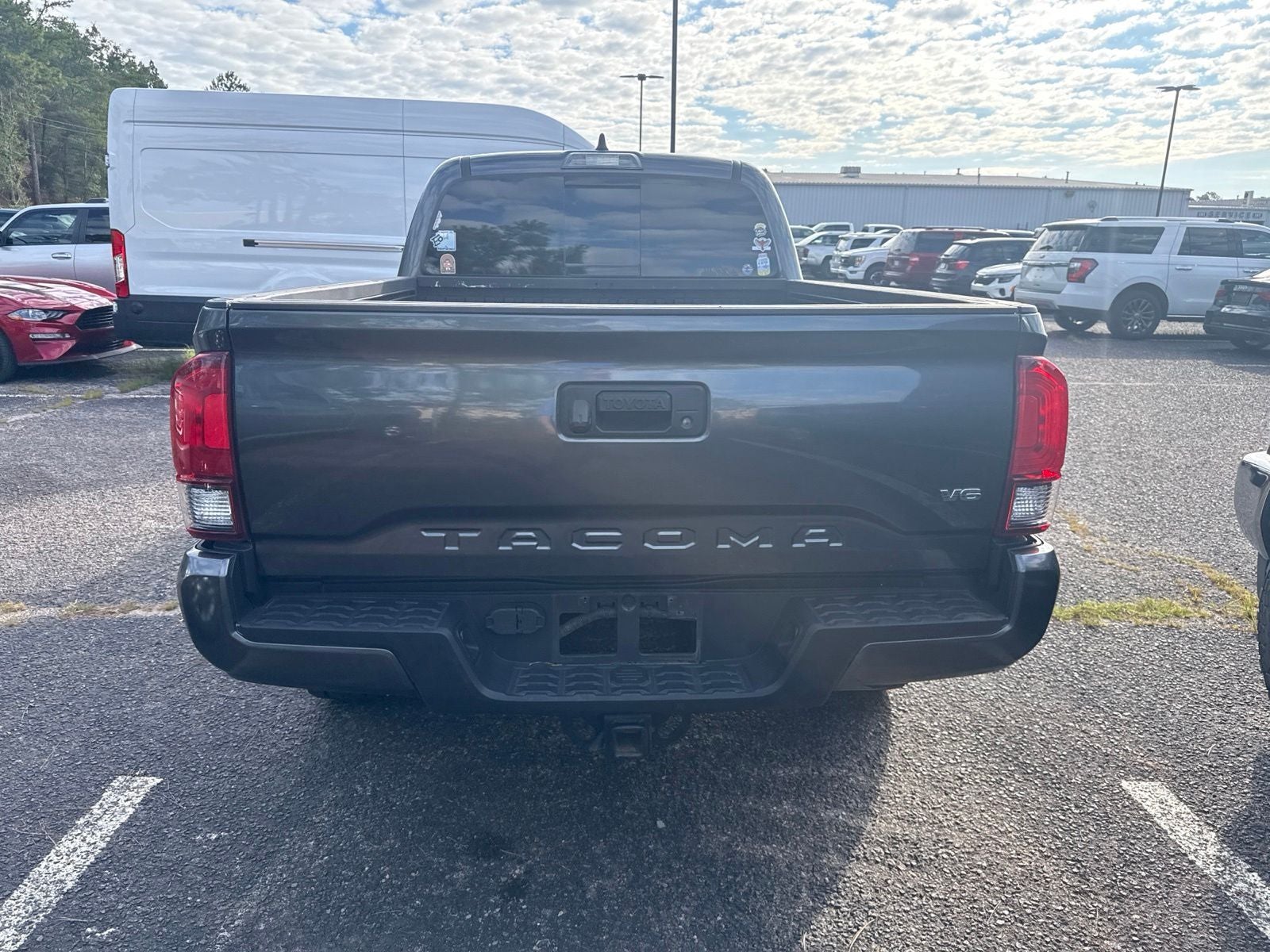 2022 Toyota Tacoma SR5 V6
