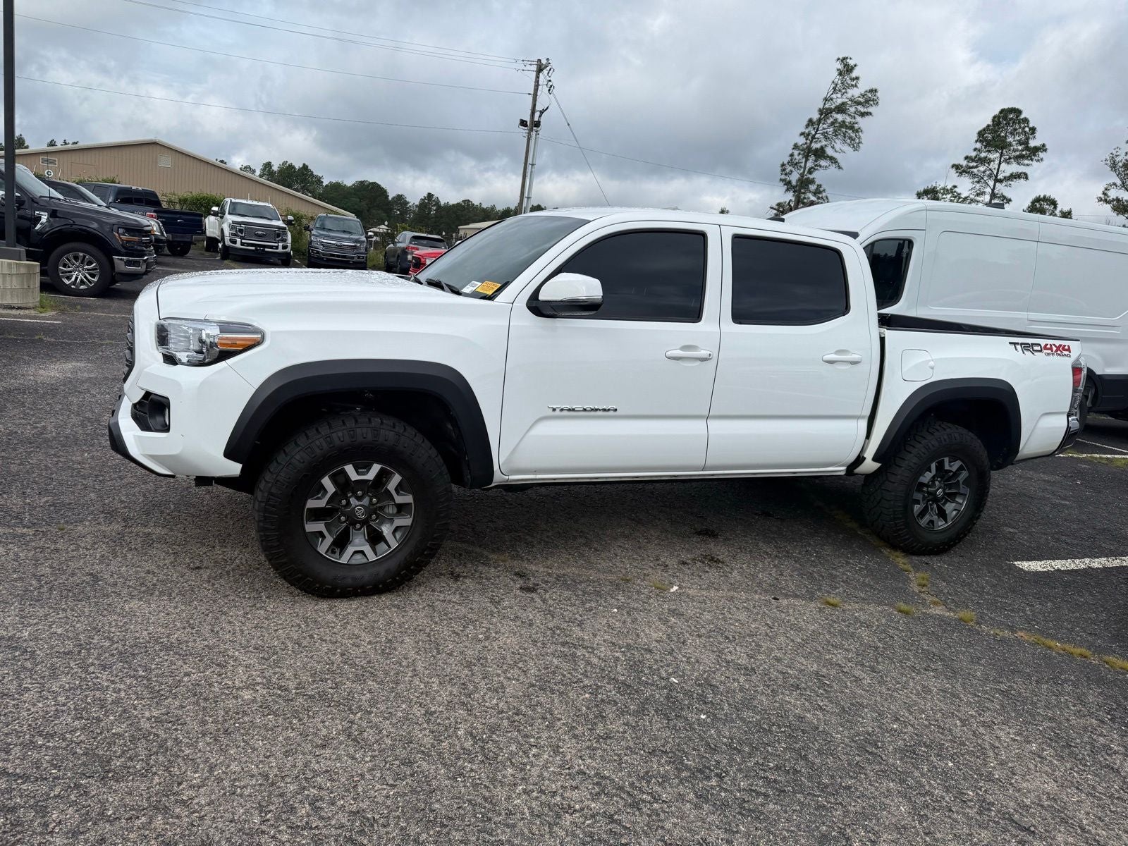 2023 Toyota Tacoma TRD Off-Road V6