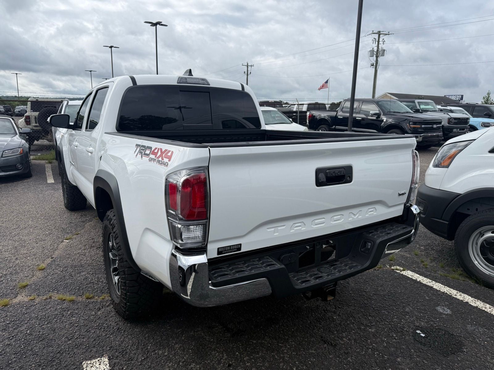 2023 Toyota Tacoma TRD Off-Road V6