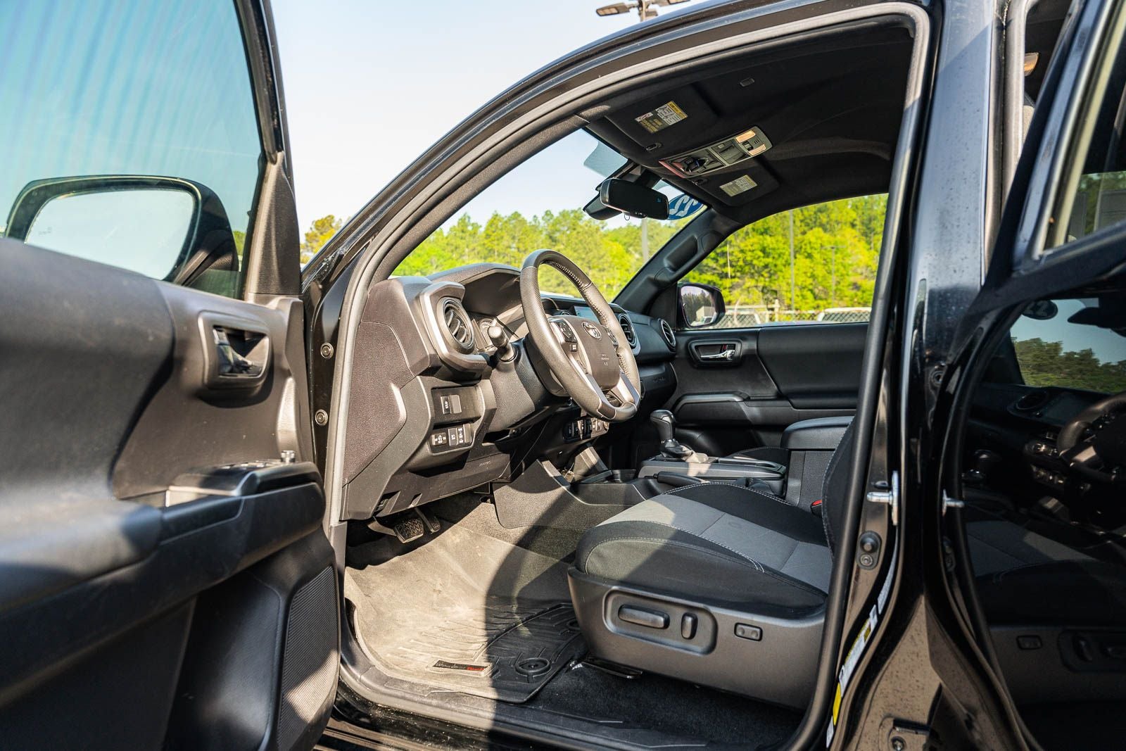 2022 Toyota Tacoma TRD Off-Road V6