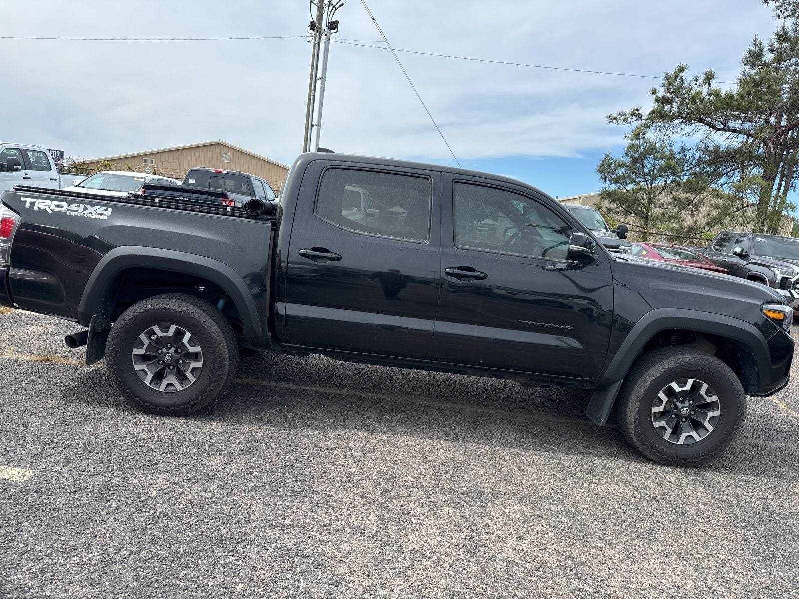 2022 Toyota Tacoma TRD Off-Road V6