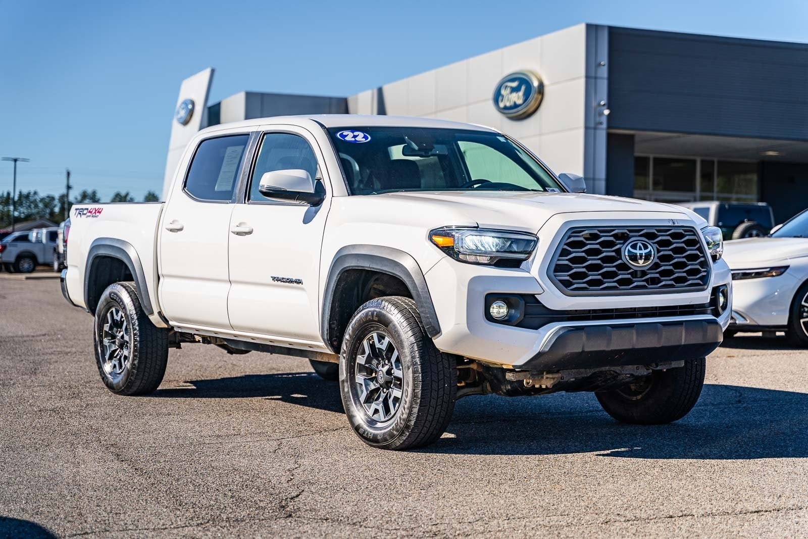 2022 Toyota Tacoma TRD Off-Road V6