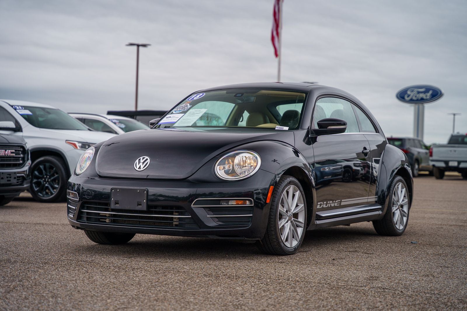 2018 Volkswagen Beetle 2.0T SE