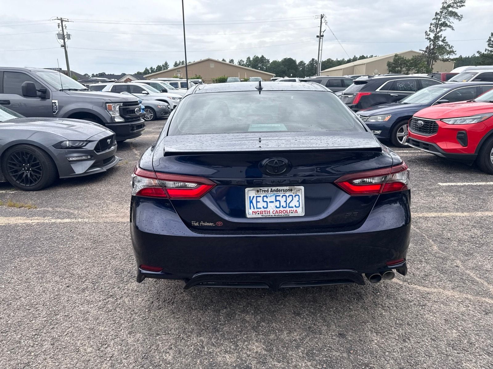2022 Toyota Camry SE
