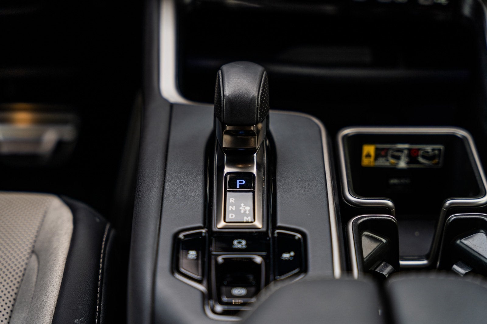 2025 Lexus TX 500h F SPORT Premium