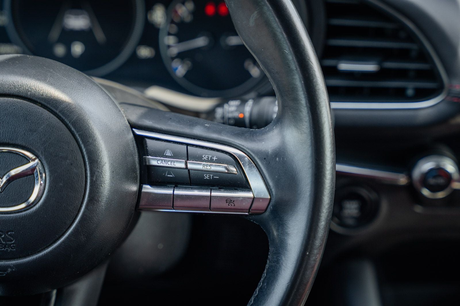 2023 Mazda Mazda3 2.5 S Carbon Edition