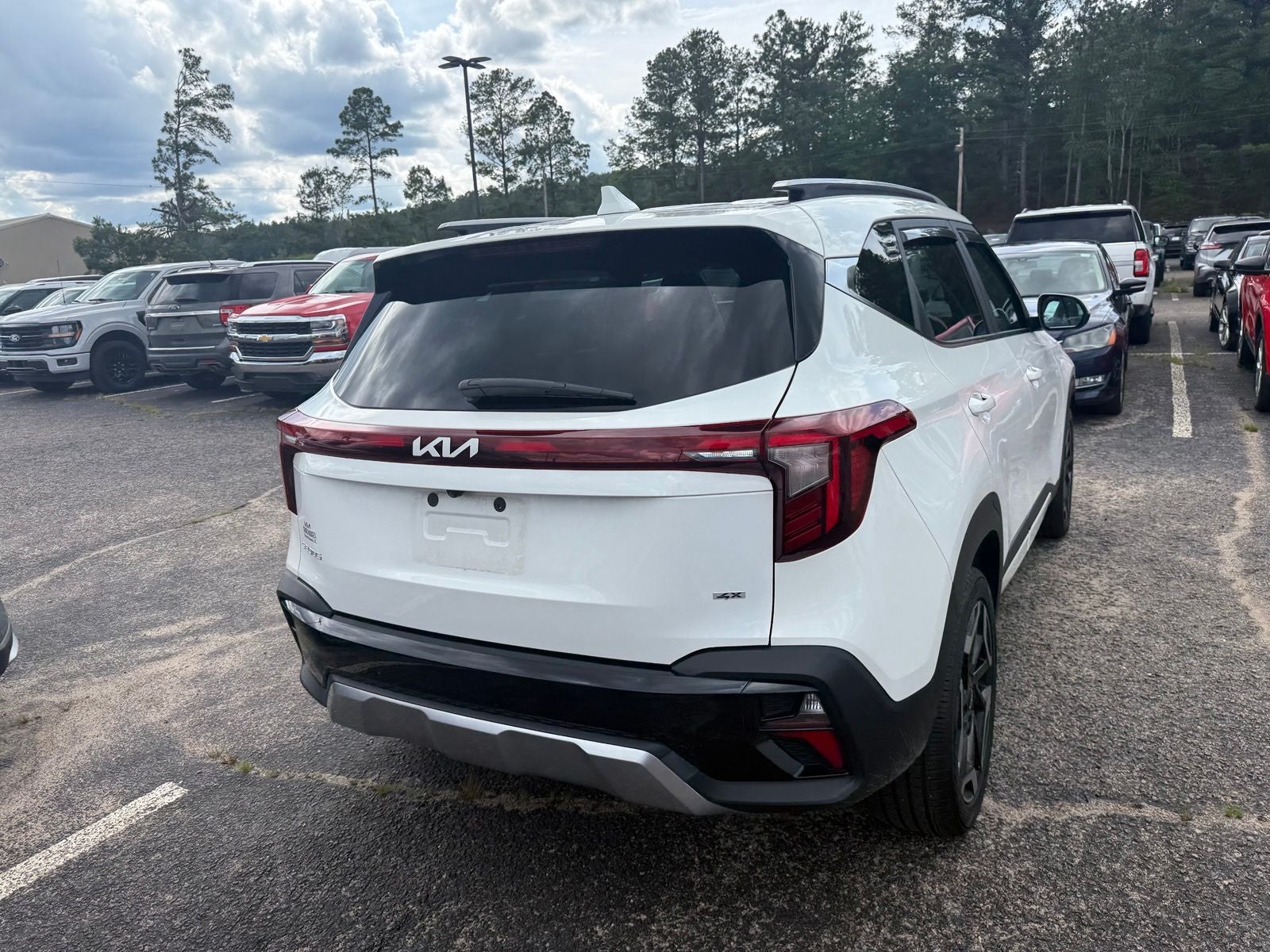 2024 Kia Seltos SX