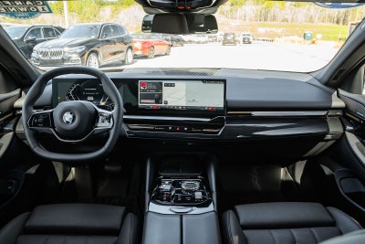 2024 BMW 5 Series 530i