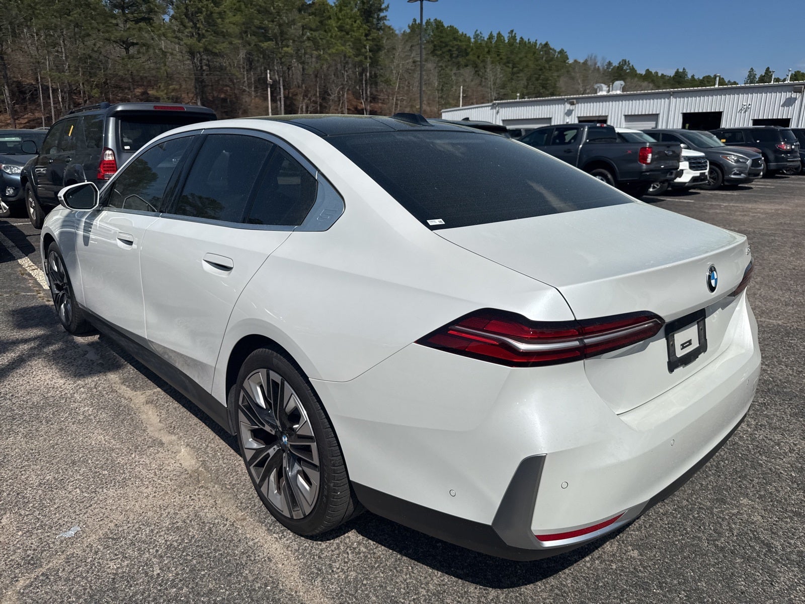 2024 BMW 5 Series 530i